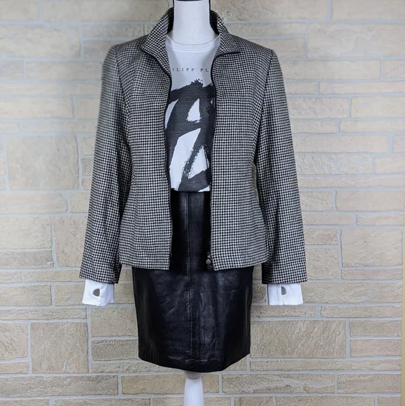 MICHAEL HOBAN Lambskin Leather Knee Length Skirt - Picture 2 of 9